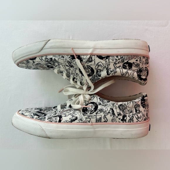 Keds *Rare* Betty & Veronica Themed Tennis Shoes - Black & White w/Pink Size 8.5 - Picture 8 of 10